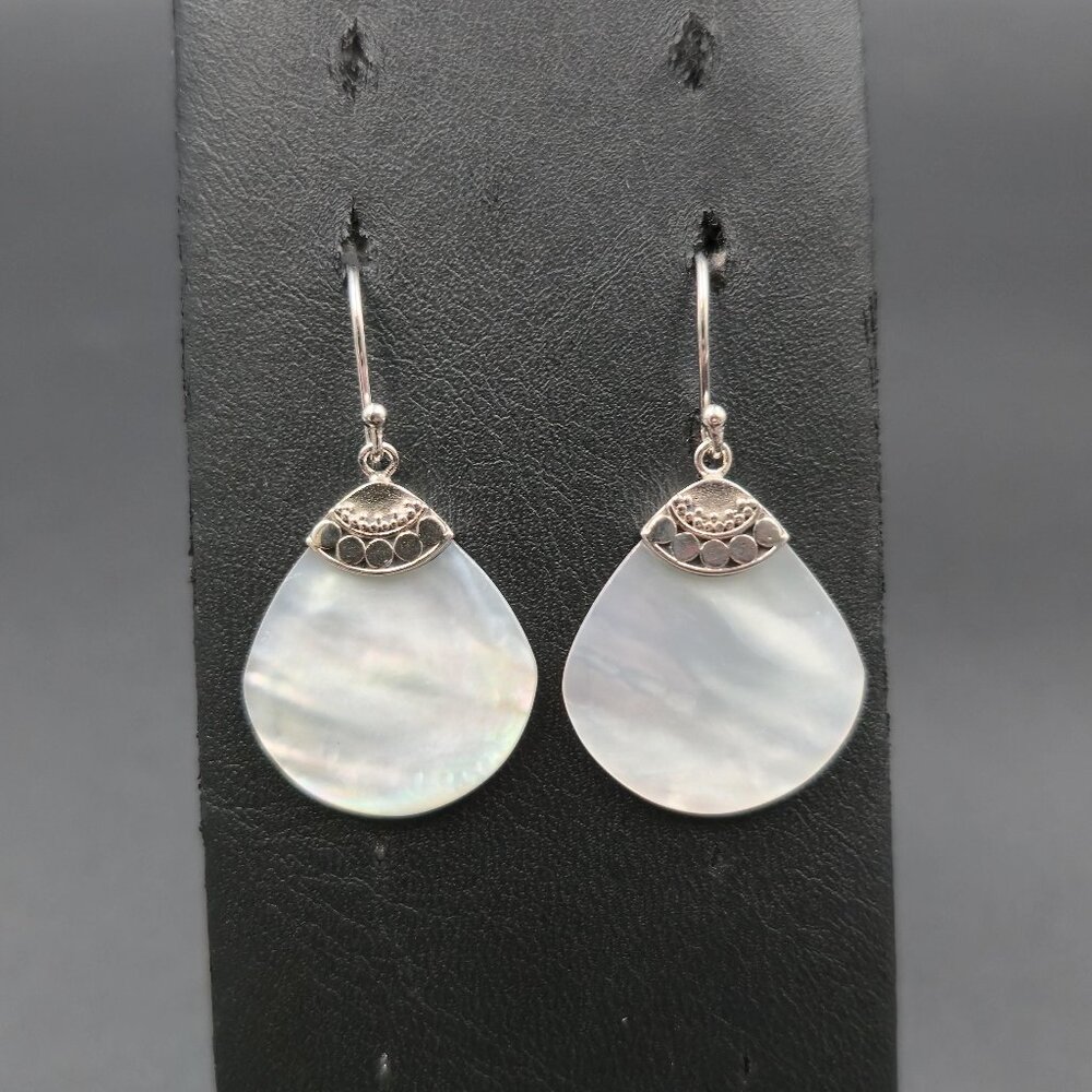 Sterling Silver Mother of Pearl Teardrop Dangle Earrings A7254